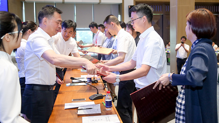 �ò�����(�й�)���޹�˾����